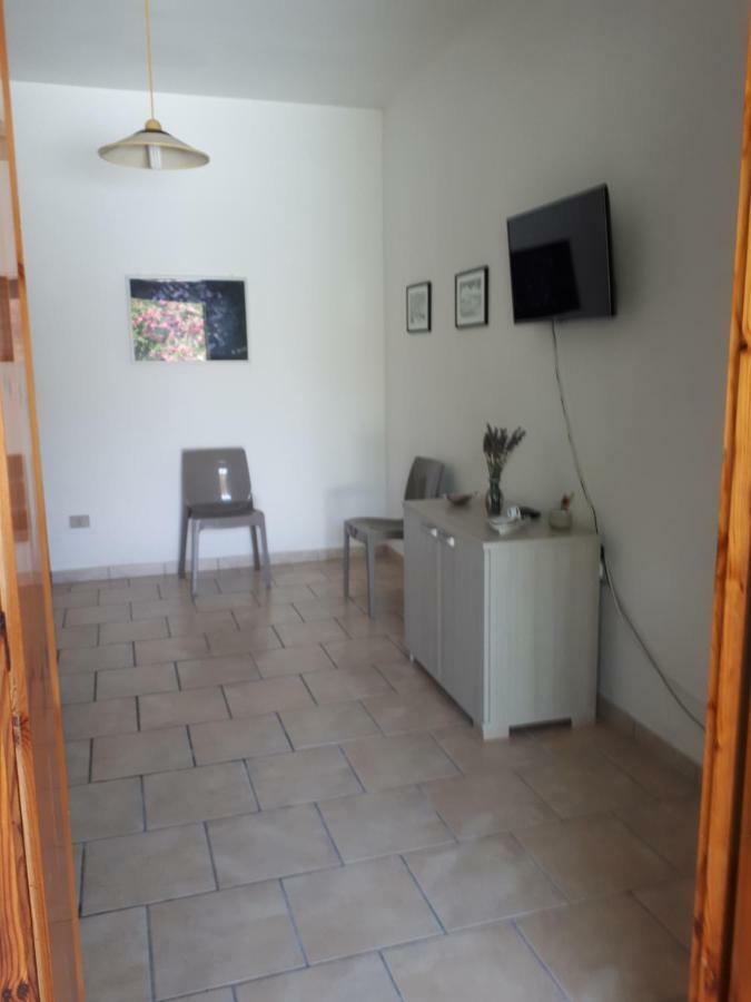 Villetta Lucia Torre dell'Orso Exterior foto